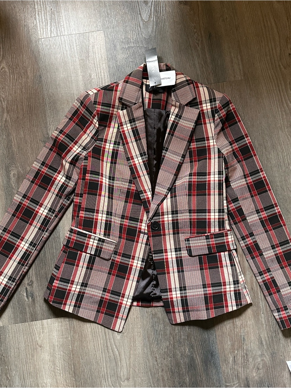 le château Red Black Cream Plaid Fitted Sport Coat - Picture 2 of 2